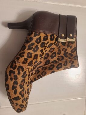 Rockport Leopard Print Ankle Booties with 2.5 Inch Heel & Gold Accents